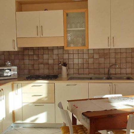 אאוסטה Appartamento Les Fleurs By Maison Ginod מראה חיצוני תמונה